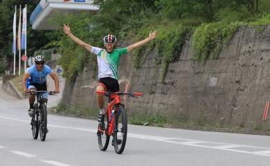 „Drinska avantura“: Trebinjac i Lozničanka pobjednici biciklističke trke