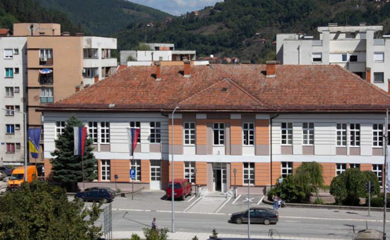 Raspisan javni poziv poslodavcima za sufinansiranje pripravnika