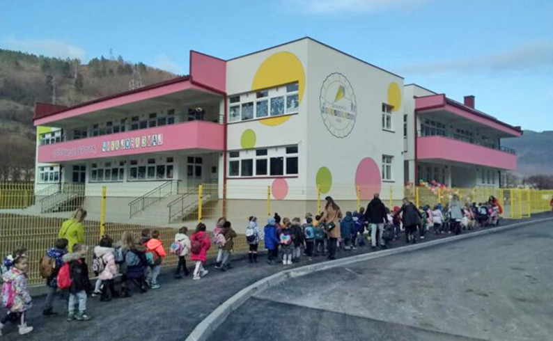 Javni poziv za prijem djece u program pred polazak u školu