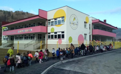 Raspisan javni poziv za prijem djece u Dječiji vrtić „Čika Jova Zmaj“