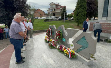 Jednokratna novčana pomoć za 15 porodica RVI iz Foče