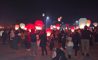 Uz mnogo dječijih želja u nebo puštena 83 lampiona