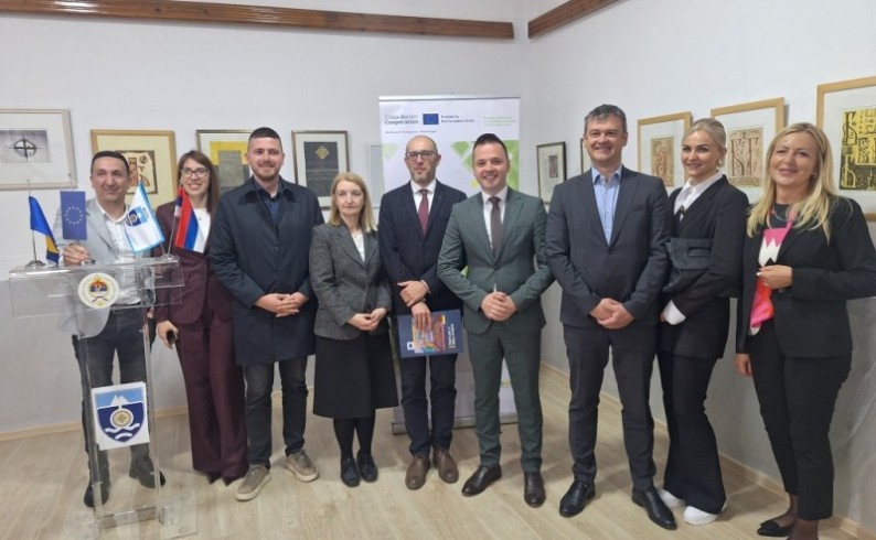 Ozvaničen završetak osvjetljenja ćehotinskih mostova i Sat-kule