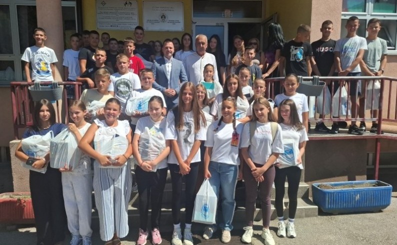 Besplatni udžbenici za fočanske osnovce