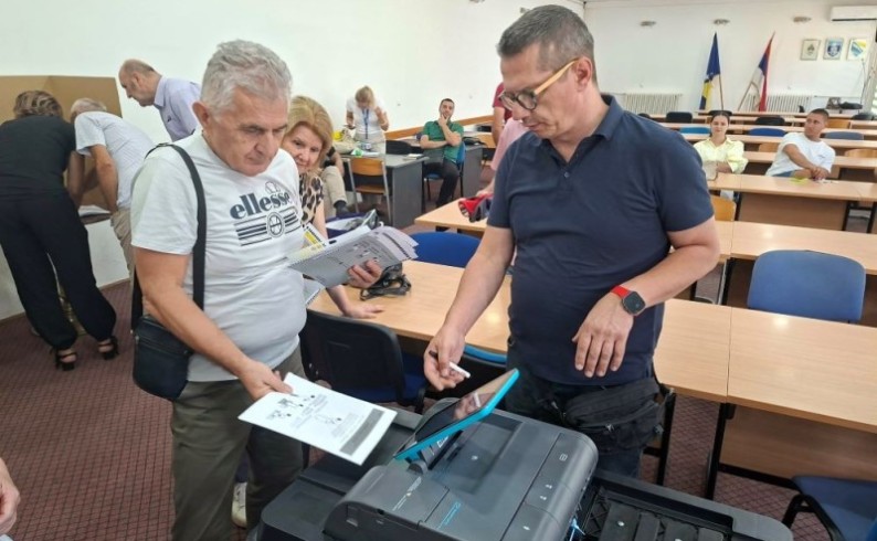 Simulacijom glasanja pojasnili građanima novine izbornog procesa