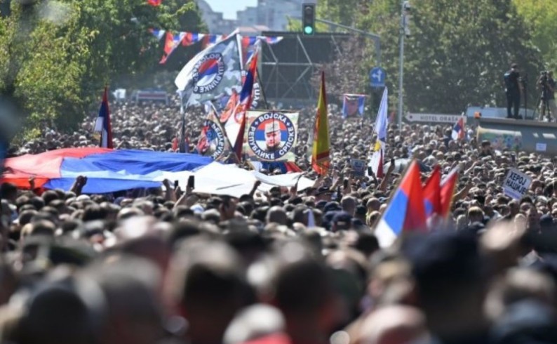 Sahranjen general Ratko Mladić, prisustvovali i brojni građani Foče